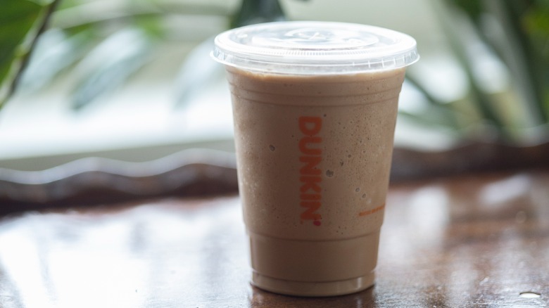 Dunkin' Vs Starbucks: Why Dunkin' Makes Better Coffee